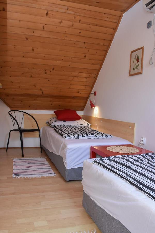 Вилла Lenart House 2 Шиофок Экстерьер фото