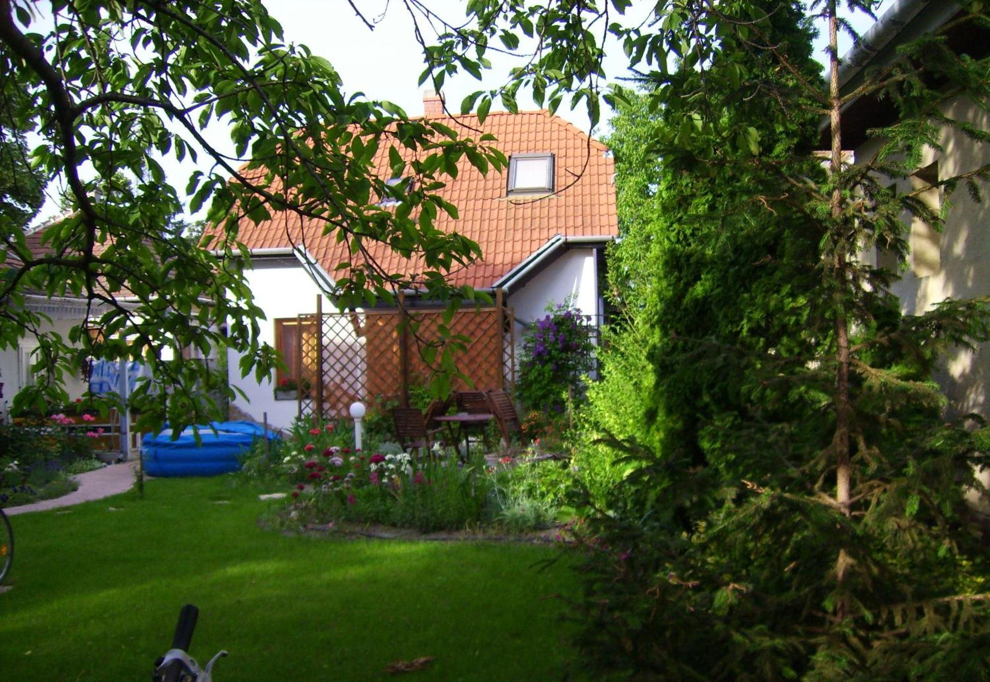 Вилла Lenart House 2 Шиофок Экстерьер фото